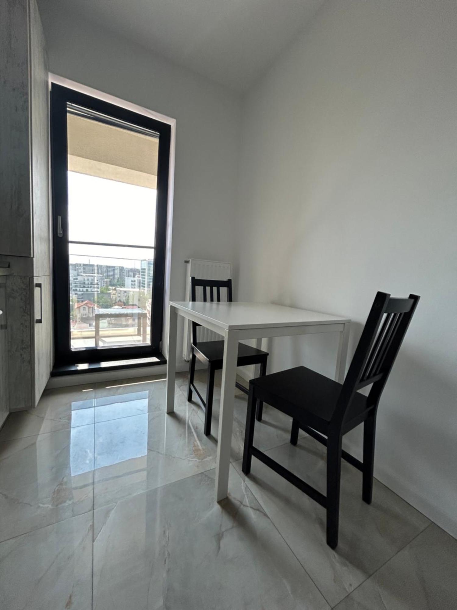 Elegant With Views - Prime Location - 02 Apartament Bucureşti